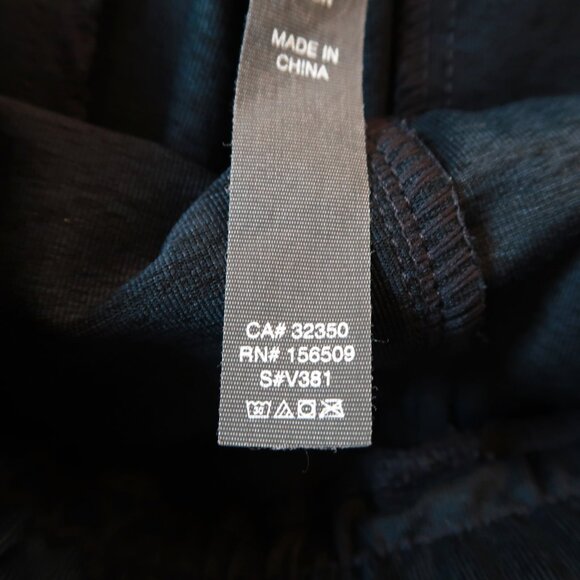 Vuori Men's Sunday Performance Shorts | Medium - Picture 5 of 8